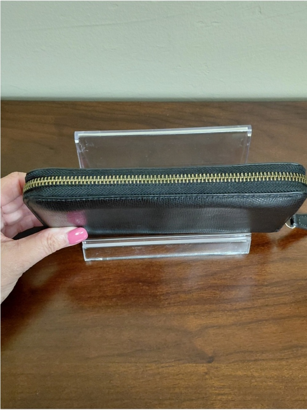 Coach Black Leather Accordian Zip Around Wallet - Picture 6 of 10